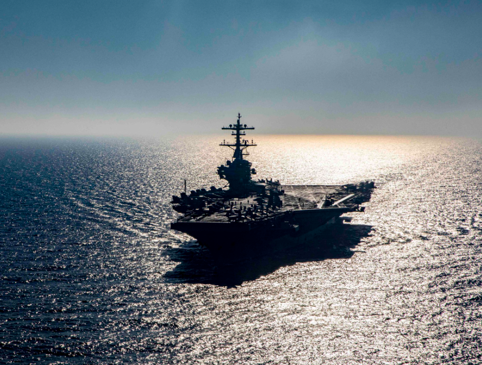 El portaviones USS George H.W Bush finalmente llegó a Oriente Medio para presionar a Irán