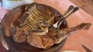El restaurante de Zaragoza para disfrutar del mejor ternasco de Aragón por menos de 30 euros