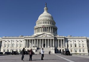 El tiempo de Washington, el del chavismo y el del pueblo