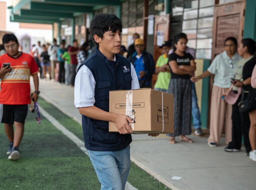 Elecciones Perú: resultados para la segunda vuelta serán en mayo