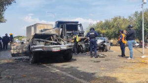 En Bolívar colisión múltiple dejó un fallecido