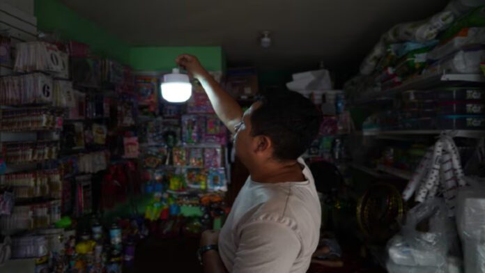 En Carabobo las fallas eléctricas afectan los costos operativos de comerciantes de la región