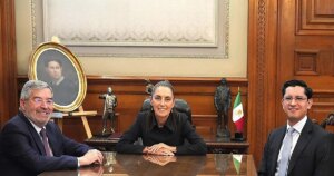 En plena tensión con EE.UU., Sheinbaum reemplaza a su canciller