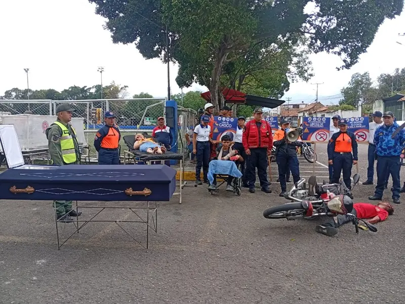 Escenifican accidentes de tránsito para concienciar a los ureñenses