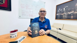 ‘Escribir fue ordenar la vida’: Galiano lleva a la FILBo 2026 dos novelas sobre migración italiana y ludopatía desde su experiencia médica y personal