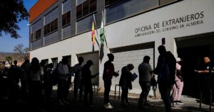 España encabeza el aumento de inmigrantes en la UE antes incluso de la regularización masiva
