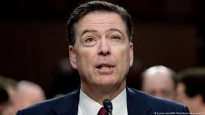 Exdirector del FBI reclama su inocencia ante acusaciones