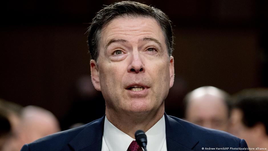 Exdirector del FBI reclama su inocencia ante acusaciones