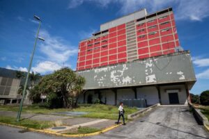 Facultad de Ciencias Jurídicas y Políticas de la UCV exigió «elecciones ya»