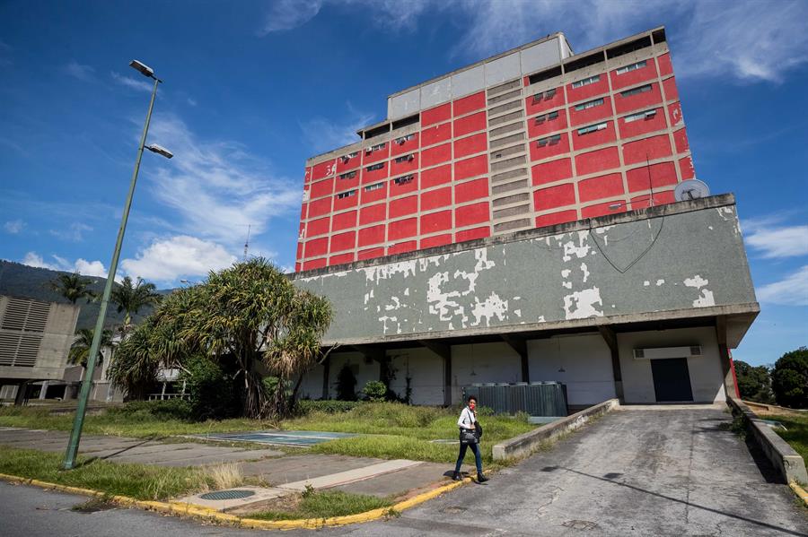 Facultad de Ciencias Jurídicas y Políticas de la UCV exigió "elecciones ya"