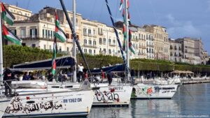 Flotilla rumbo a Gaza dice que fue interceptada por Israel
