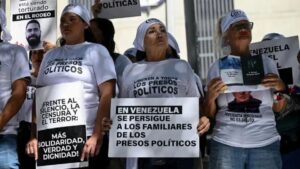 Foro Penal contabiliza 490 presos políticos en Venezuela