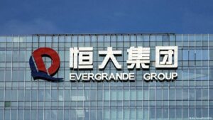 Fundador de china Evergrande se declara culpable de fraude