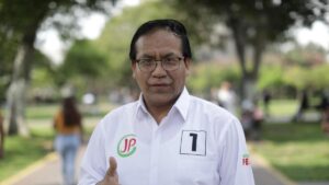 Giro en las elecciones de Perú: el abanderado de la izquierda se consolida como rival de Fujimori en la segunda vuelta | elperiodico.com