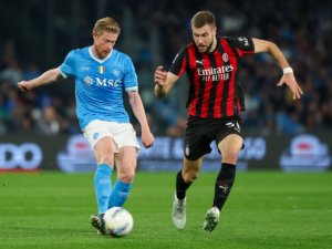 Gol tardío deja al Napoli segundo en la Serie A