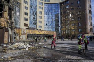Guerra Ucrania – Rusia, en directo, última hora  Zelenski se fija un plazo de un año para construir un sistema antibalístico en Europa | elperiodico.com