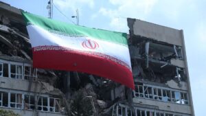 Guerra en Irán, en directo: última hora  Pedro Sánchez reivindicará en Chipre ante la UE su postura con Israel y la guerra de Irán