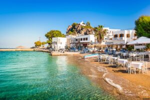 Guía Turística de Patmos y Livorno: Historia, Espiritualidad y Mar Adriático