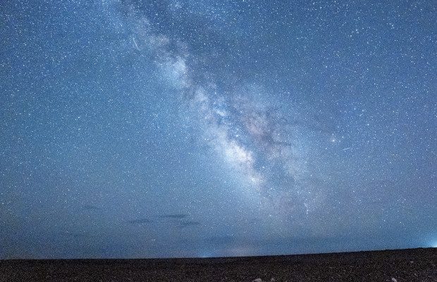 Hallaron rastros de las primeras estrellas del universo