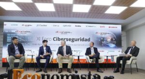 IA contra IA: la ciberseguridad ante la nueva era de la confrontación tecnológica