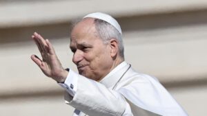 IGLESIA EEUU | Trump insta al Papa León XIV a tener en cuenta que Irán «ha matado al menos a 42.000 manifestantes inocentes» | elperiodico.com