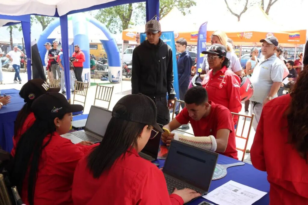 INTT realiza despliegue de operativos vehiculares