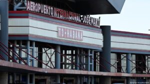 Iberia suspende vuelos a Cuba por escasez de demanda