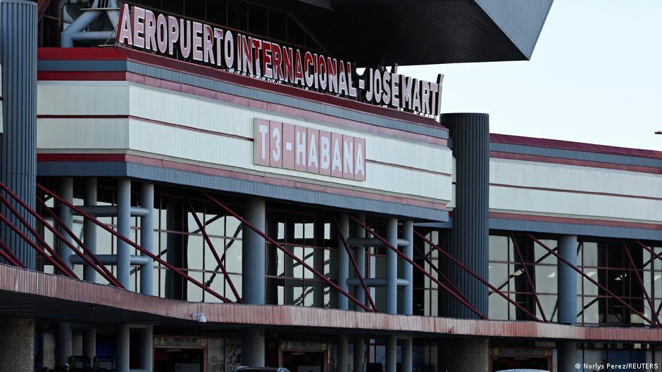 Iberia suspende vuelos a Cuba por escasez de demanda