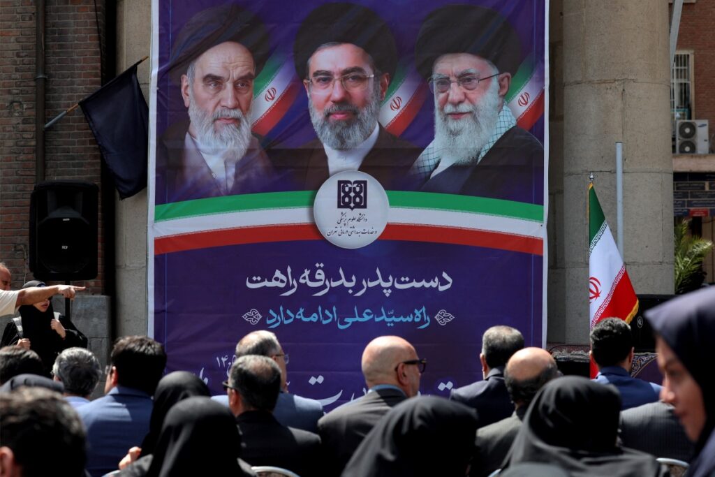 Irán advierte de represalias "devastadoras" tras las amenazas de Trump