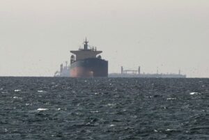 Irán insiste en que no reabrirá Ormuz hasta el levantamiento del bloqueo naval de EE.UU. – AlbertoNews