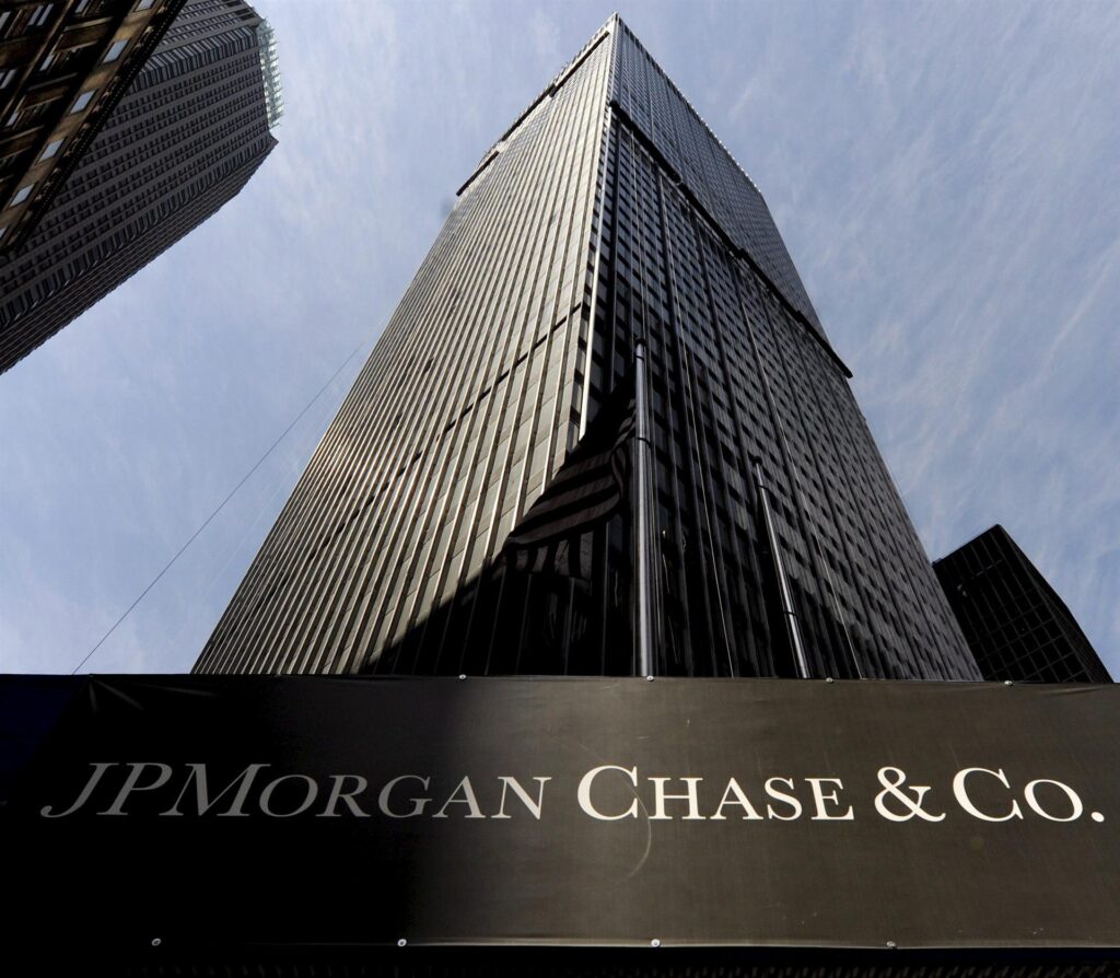 JPMorgan Chase estimó que la IA transformará la sociedad más rápido que internet