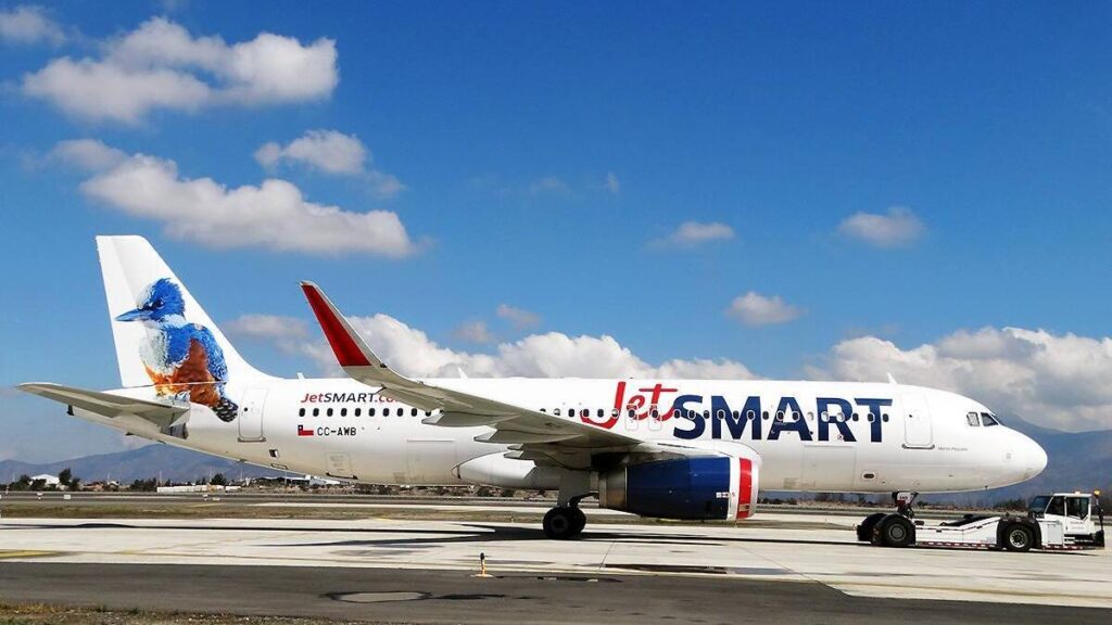 JetSMART llegó a operar a al aeropuerto internacional Palonegro, en Bucaramanga: hay nuevas rutas con esa aerolínea