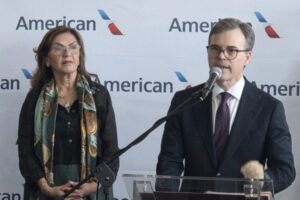 John Barrett: Somos testigos de la reapertura de Venezuela al comercio global