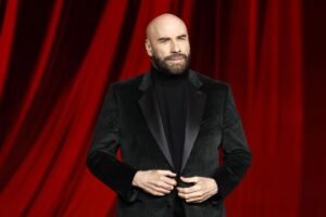 John Travolta debutará como director en el Festival de Cannes