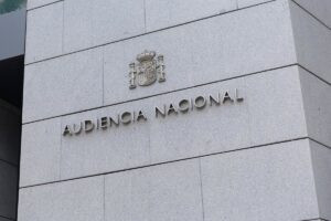 La Audiencia Nacional falla a favor de Orange y Vodafone y les devuelve 107,5 millones por el IAE | europapress.es
