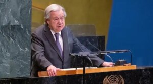 La ONU urge reabrir el estrecho de Ormuz