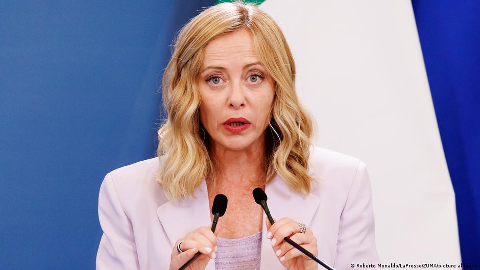 "La OTAN debe permanecer unida", afirma Meloni