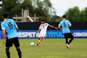 La Vinotinto Sub-17 luchará por el último boleto al Mundial tras caer goleada ante Uruguay