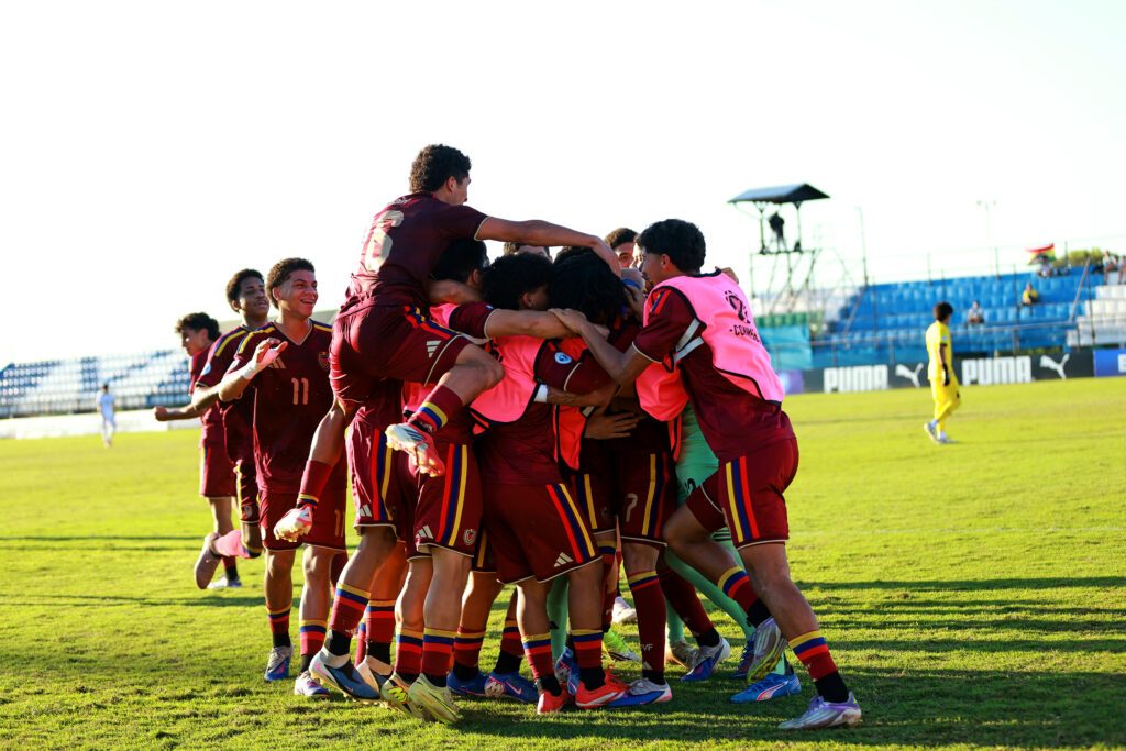 La Vinotinto Sub17 hace historia y clasifica por tercera vez consecutiva al Mundial Catar 2026 - AlbertoNews