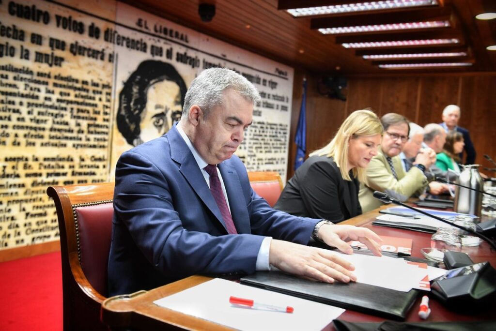La esposa de Santos Cerdán comparece este lunes en la 'comisión Koldo' en el Senado
