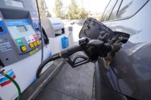 La mayor preocupación en EE.UU. por la guerra de Irán es coste de la gasolina, según sondeo – AlbertoNews
