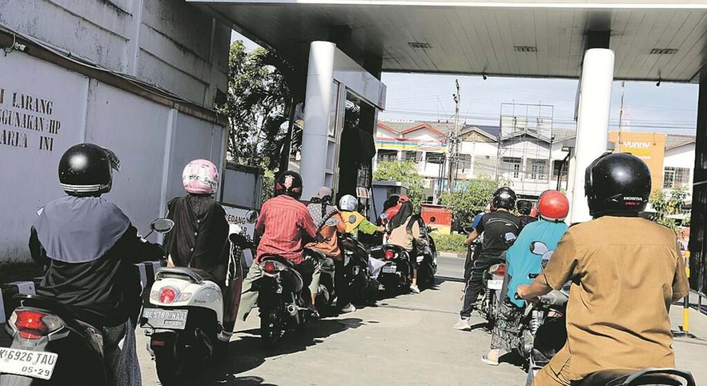La rebaja de impuestos a los carburantes: la receta de 31 países contra la crisis energética