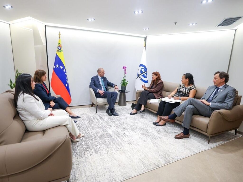 Larry Devoe acordó con la Cruz Roja Internacional un plan de atención a personas privadas de libertad