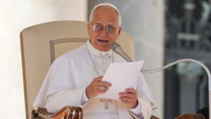 Papa León XIV convocó una vigilia de oración por la paz en el Vaticano el sábado 11 de abril