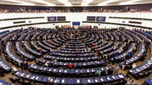 Levantamiento de sanciones a Venezuela y condena a EE.UU. vuelven a dividir a la Eurocámara – AlbertoNews