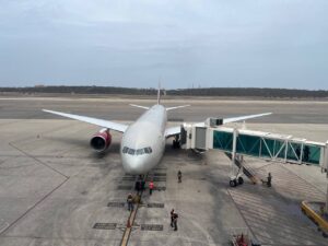 Llegó a Maiquetía un nuevo vuelo con más de 320 migrantes venezolanos deportados de EEUU