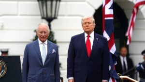 Los Trump reciben a Carlos III y Camila en una pomposa ceremonia en la Casa Blanca | elperiodico.com
