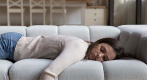 Los expertos coinciden: «Cada hora adicional de siesta diurna por día se asocia con un riesgo de mortalidad aproximadamente un 13% mayor»