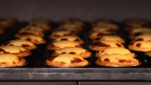 Los pasteles de nata de Portugal llegan a Madrid: así es la primera tienda de este dulce típico en la capital