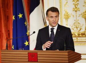 Macron pide «estar a la altura» de los compromisos en la OTAN tras las amenazas de Trump de sacar a EEUU | europapress.es